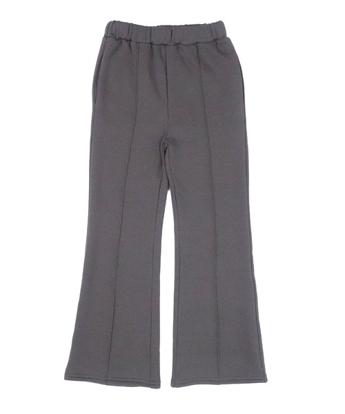 Bee des Bee(ビーデスビー)の「裏起毛 センタータック入りフレアパンツ(スウェットパンツ・キッズ・ブラック/パープル系/グレイッシュベージュ/チャコール/杢グレー・110cm/130cm/140cm/150cm/120cm/100cm)」の15枚目の写真