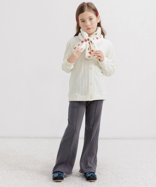 Bee des Bee(ビーデスビー)の「裏起毛 センタータック入りフレアパンツ(スウェットパンツ・キッズ・ブラック/パープル系/グレイッシュベージュ/チャコール/杢グレー・110cm/130cm/140cm/150cm/120cm/100cm)」の17枚目の写真