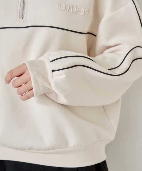 Chico（チコ）の「パイピング刺繍ハーフジップスウェット（スウェット