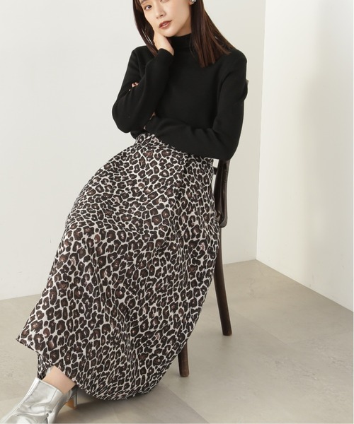 N.（N. Natural Beauty Basic）（エヌエヌナチュラルビューティーベーシック）の「【S Size Line】◆ジャガードレオパードフレアスカート（スカート・レディース・ホワイト系/ネイビー系・MEDIUM/SMALL）」の4枚目の写真