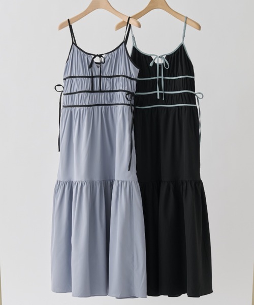 idem（イデム）の「piping ribbon onepiece/パイピングリボンキャミワンピ（ワンピース・レディース・ブルー/ブラック・FREE）」の3枚目の写真
