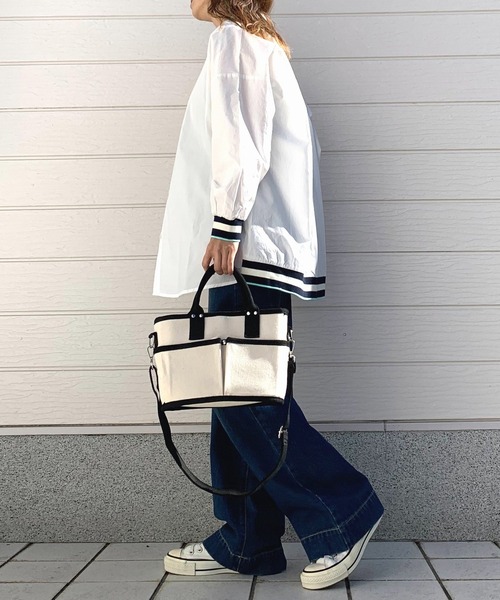 Q（キュー）の「リブドッキングシャツ（シャツ/ブラウス・レディース・ホワイト/ブルー系・MEDIUM）」の3枚目の写真