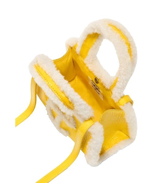 TELFAR（テルファー）の「UGG X TELFAR SMALL SHOPPER（ショルダーバッグ・レディース・イエロー/オレンジ・OS）」の9枚目の写真