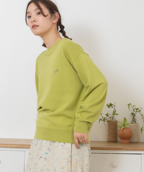 POU DOU DOU(プードゥドゥ)の「ワンポイントとり刺繍ベーシックニット(ニット/セーター・レディース・ベージュ/ブラック/ピンク/ライトグリーン/ブルー・3)」の20枚目の写真