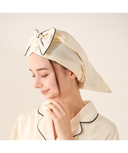 Francfranc(フランフラン)の「シルク ナイトキャップ ロング アイボリー(その他ボディ・ヘアケア・レディース・アイボリー・FREE)」の1枚目の写真