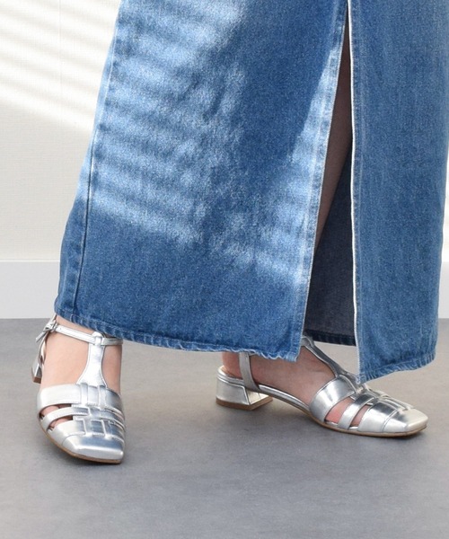 PARADIS COULEUR（パラディクルール）の「【PARADIS COULEUR】グルカテイストアンクルストラップサンダル(341301)（サンダル・レディース・ブラック系その他/シルバー/ライトベージュ・22.5/23.5/24.5/23/24）」の3枚目の写真