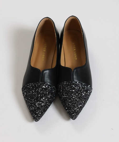 Futier land（フューティアランド）の「《新色追加》Vカットポインテッドフラットシューズ（パンプス・レディース・ブラック/アイボリー系/ブラック系/アイボリー/シルバー・36/37/38/39/40）」の13枚目の写真