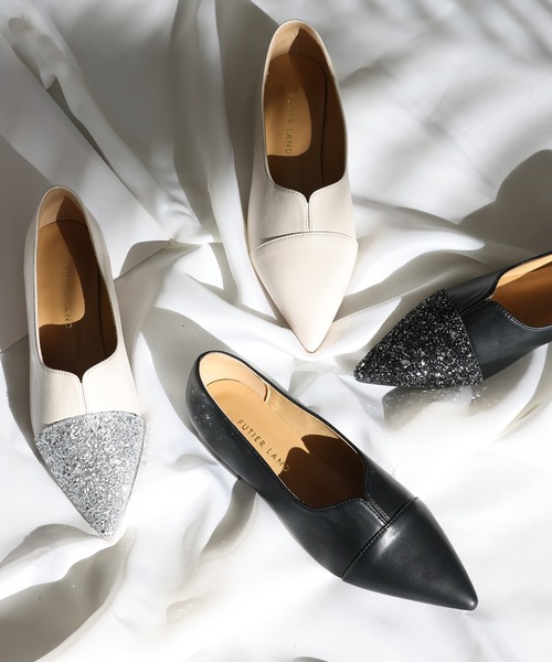 Futier land（フューティアランド）の「《新色追加》Vカットポインテッドフラットシューズ（パンプス・レディース・ブラック/アイボリー系/ブラック系/アイボリー/シルバー・36/37/38/39/40）」の8枚目の写真