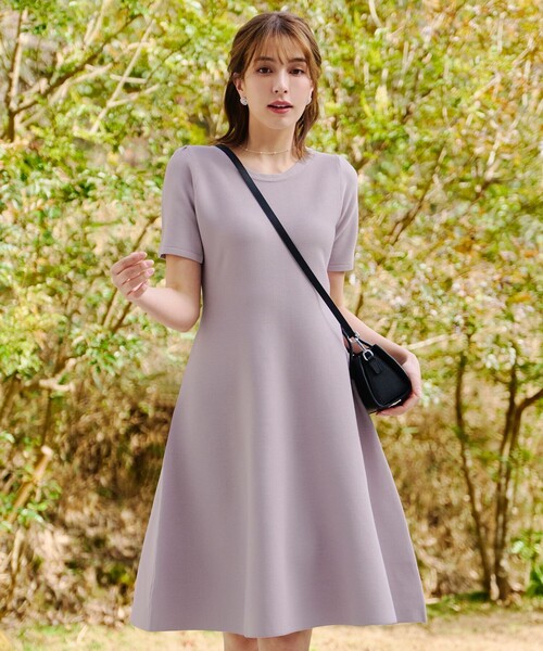 【セール】クルーネック半袖ニットフレアワンピース（ワンピース）｜Tiaclasse（ティアクラッセ） 5,405円