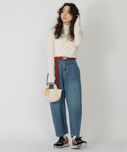DOUBLE NAME(ダブルネーム)の「指あき配色メローロンTEE(Tシャツ/カットソー・レディース・ブラック/ブルー/オフホワイト・FREE)」の16枚目の写真