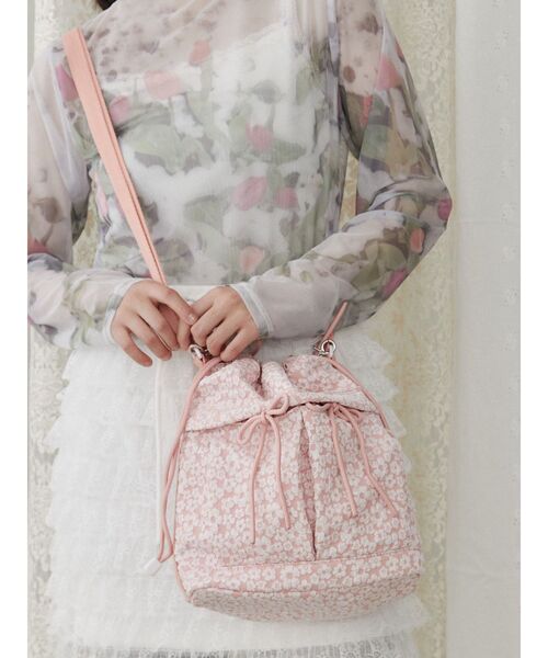 merry jenny（メリージェニー）の「3way ribbonジャカードポシェット（ショルダーバッグ・レディース・ブラック/ピンク/オフホワイト・FREE）」の8枚目の写真