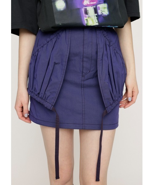 SLY(スライ)の「SHIRRING PK S/SK シャーリング ポケット ショートスカート / セットアップ可(スカート・レディース・パープル/カーキ/オフホワイト・1/2)」の3枚目の写真