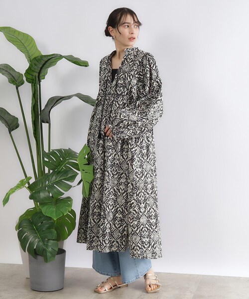 OPAQUE.CLIP（オペークドットクリップ）の「◆≪made in INDIA≫プリントアソートスモックワンピース【洗える】（ワンピース・レディース・ホワイト系3/ブラック系・00）」の9枚目の写真