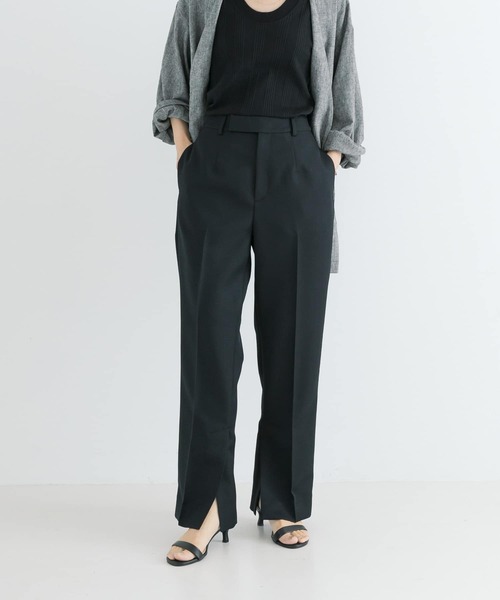 URBAN RESEARCH（アーバンリサーチ）の「サイドベンツストレートパンツ（その他パンツ・レディース・ブラック/ベージュ・38/36）」の2枚目の写真