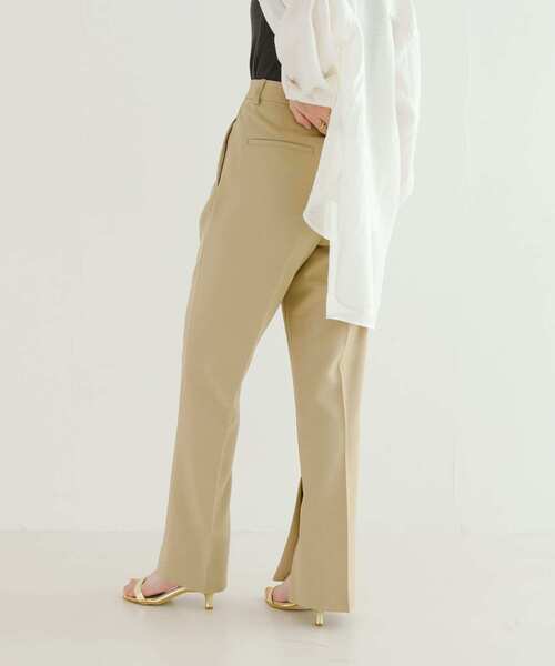 URBAN RESEARCH（アーバンリサーチ）の「サイドベンツストレートパンツ（その他パンツ・レディース・ブラック/ベージュ・38/36）」の15枚目の写真