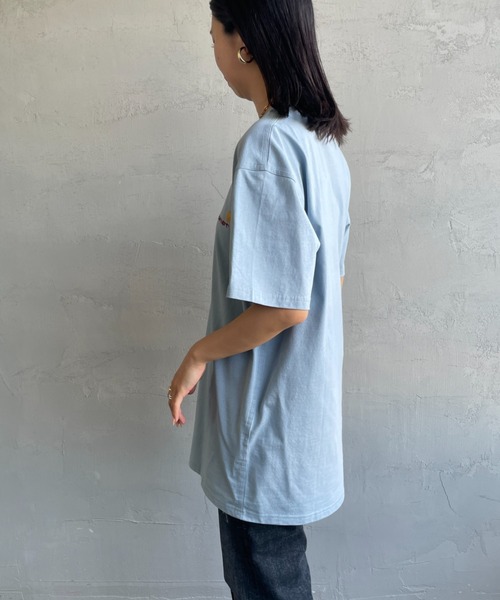 [carhartt WIP/カーハートダブリューアイピー] AMERICAN SCRIPT ワンポイント刺繍ロゴ ショートスリーブTシャツ（Tシャツ/カットソー）｜Carhartt WIP（カーハートダブリューアイピー）