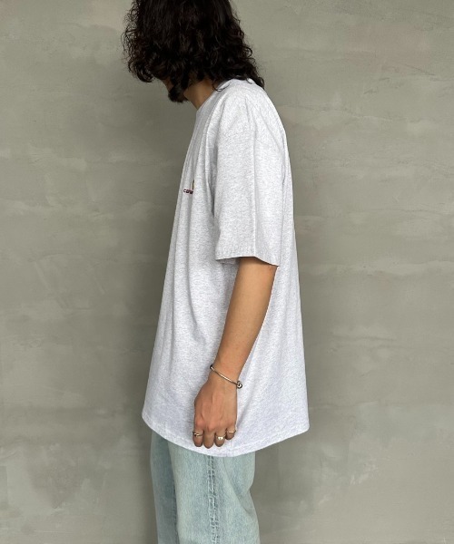 [carhartt WIP/カーハートダブリューアイピー] AMERICAN SCRIPT ワンポイント刺繍ロゴ ショートスリーブTシャツ（Tシャツ/カットソー）｜Carhartt WIP（カーハートダブリューアイピー）