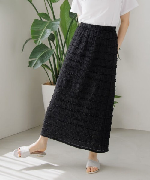 flower(フラワー)の「タイニーフリルスカート(スカート・レディース・ブラック/アイボリー・FREE)」の1枚目の写真