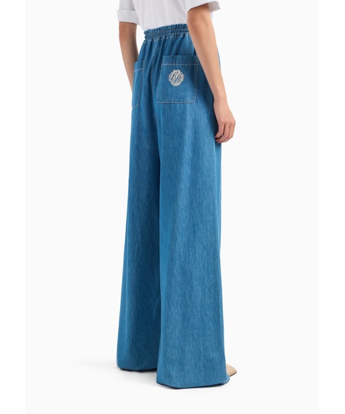 EMPORIO ARMANI（エンポリオアルマーニ）の「【エンポリオ アルマーニ】ワイドレッグパンツ ライトデニム ドローストリング（デニムパンツ・レディース・ダークインディゴブルー・38/40/36）」の4枚目の写真