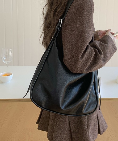 Dita Muaj.（ディータムアージュ）の「ヴィンテージベルトショルダーバッグ（ショルダーバッグ・レディース・ブラウン/ブラック・FREE）」の3枚目の写真
