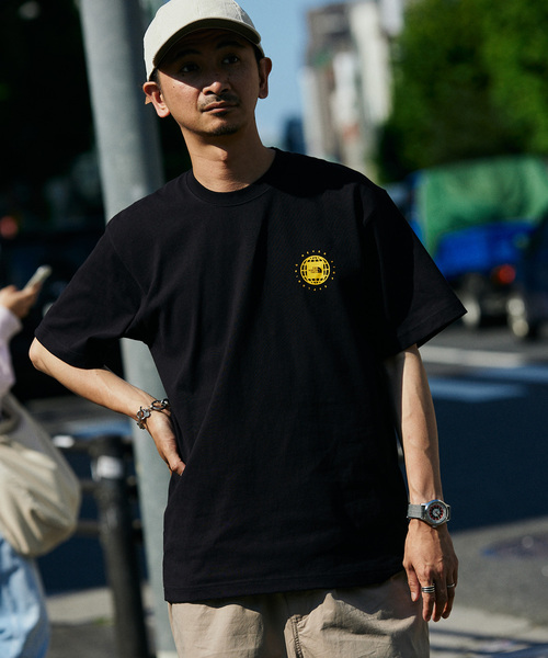 THE NORTH FACE(ザノースフェイス)の「THE NORTH FACE S/S GEO Square Logo Tee NT32451(Tシャツ/カットソー・メンズ・ホワイト/ブラック・MEDIUM/LARGE/X-LARGE)」の10枚目の写真
