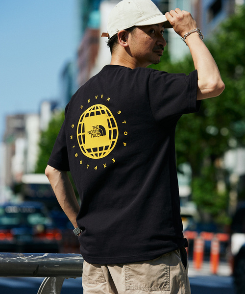THE NORTH FACE(ザノースフェイス)の「THE NORTH FACE S/S GEO Square Logo Tee NT32451(Tシャツ/カットソー・メンズ・ホワイト/ブラック・MEDIUM/LARGE/X-LARGE)」の14枚目の写真
