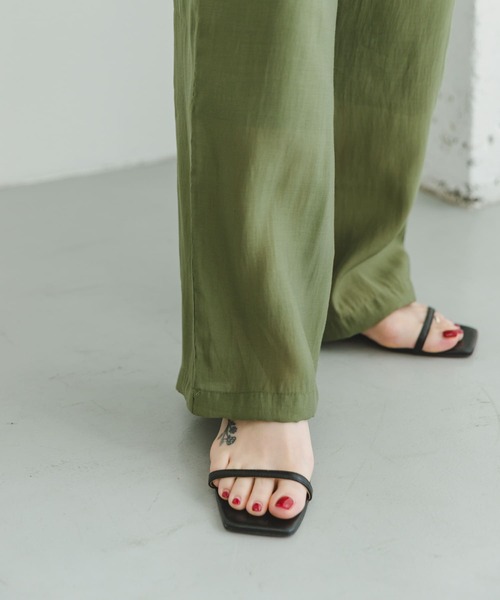ITEMS URBANRESEARCH（アイテムズ アーバンリサーチ）の「シアーカーゴパンツ（カーゴパンツ・レディース・ブラック/カーキ・FREE）」の12枚目の写真