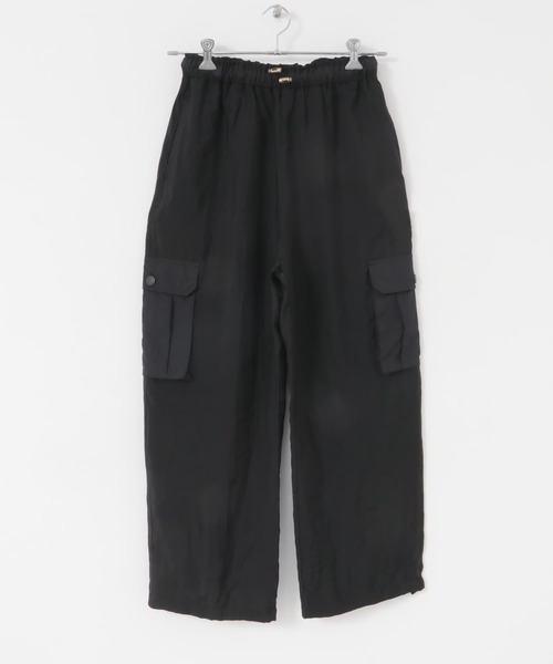 ITEMS URBANRESEARCH（アイテムズ アーバンリサーチ）の「シアーカーゴパンツ（カーゴパンツ・レディース・ブラック/カーキ・FREE）」の16枚目の写真