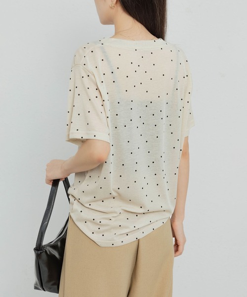 MAISON DE THERESE(メゾン ド テレーズ)の「ドットVネック半袖Tシャツ(Tシャツ/カットソー・レディース・グレー/ベージュ/ブラック・FREE)」の9枚目の写真