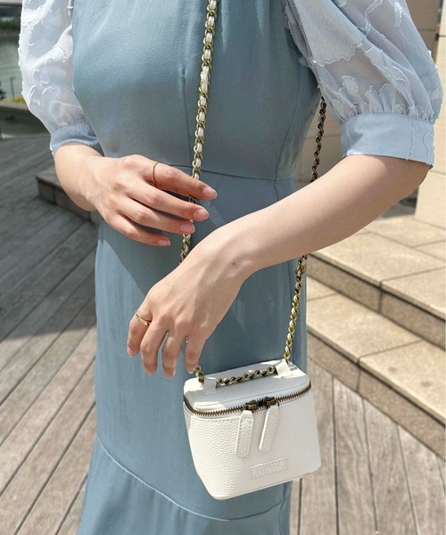 raffime(ラフィミー)の「ミニバニティバッグ(ショルダーバッグ・レディース・ピンクベージュ/アイボリー・フリー)」の10枚目の写真