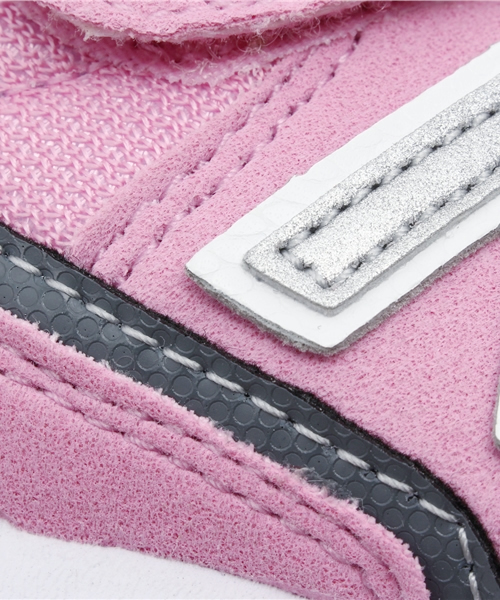 NEW BALANCE(ニューバランス)の「【ニューバランス】ニューバランス996(スニーカー・キッズ・ベージュ/ピンク/その他/その他2/グレー/ネイビー・170/190/200/210/180)」の10枚目の写真