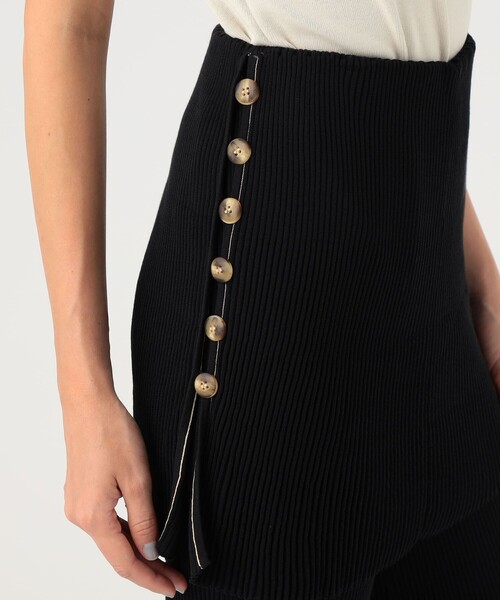 BY MALENE BIRGER(バイマレーネビルガー)の「BY MALENE BIRGER BELONE ワイドフレアパンツ(その他パンツ・レディース・ブラック・XS)」の2枚目の写真