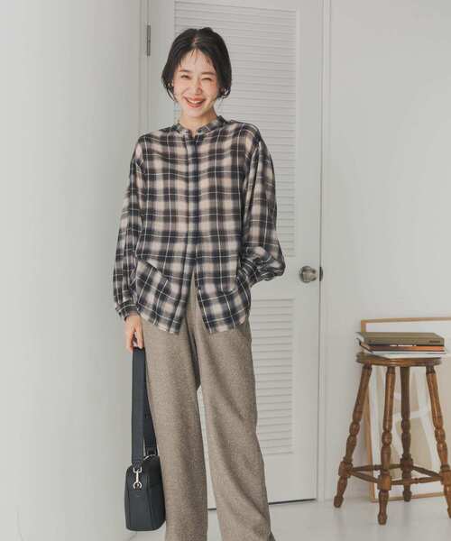 URBAN RESEARCH DOORS(アーバンリサーチドアーズ)の「シアーチェックシャツ(シャツ/ブラウス・レディース・ブラウン系その他/ブラック系その他・MEDIUM)」の14枚目の写真