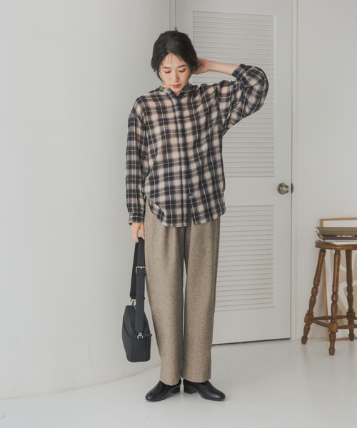 URBAN RESEARCH DOORS(アーバンリサーチドアーズ)の「シアーチェックシャツ(シャツ/ブラウス・レディース・ブラウン系その他/ブラック系その他・MEDIUM)」の17枚目の写真