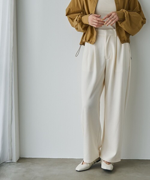RONEL（ロネル）の「ネップジョーゼットタックパンツ（スラックス・レディース・ブラック/ダークグリーン/オフホワイト・S/M/L）」の2枚目の写真