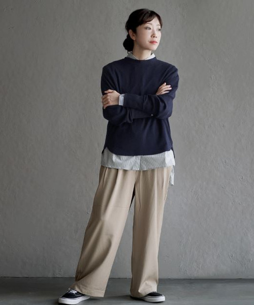 apartment department(アパートメントデパートメント)の「ニットライク クルーネックプルオーバー(Tシャツ/カットソー・レディース・カーキ/アッシュブラウン/ネイビー・M)」の11枚目の写真