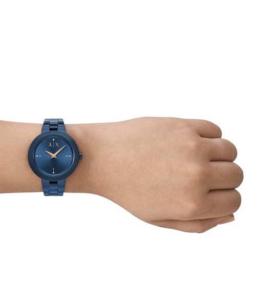 ARMANI EXCHANGE(アルマーニエクスチェンジ)の「アルマーニ・エクスチェンジ 腕時計 レディース アナログ ステンレス AX5175(アナログ腕時計・レディース・ブルー・FREE)」の4枚目の写真