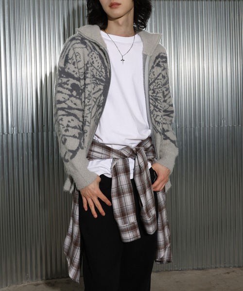 FOLLOWIN（フォロウィン）の「[UNISEX]ビッグバタフライ・アンゴラハイネックニットジップアップカーディガン（カーディガン/ボレロ・レディース・グレー/ブラック・FREE）」の8枚目の写真