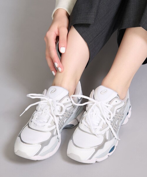 ASICS（アシックス）の「＜asics＞GEL-NYC/スニーカー（スニーカー・レディース・ホワイト・25cm/23.5cm/24.5cm/24cm）」の6枚目の写真