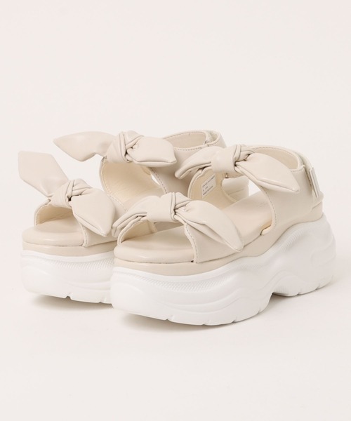 mily bilet（ミウィビレット）の「【mily bilet】大人ガーリーに足元彩る。リボンデザイン厚底サンダル（サンダル・レディース・アイボリー/ブラック・X-LARGE/SMALL/MEDIUM/LARGE）」の17枚目の写真