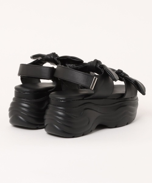 mily bilet（ミウィビレット）の「【mily bilet】大人ガーリーに足元彩る。リボンデザイン厚底サンダル（サンダル・レディース・アイボリー/ブラック・X-LARGE/SMALL/MEDIUM/LARGE）」の19枚目の写真