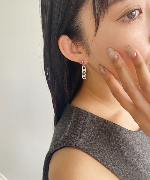 ciite'(シーテ)の「チェーンピアス(ピアス(両耳用)・レディース・シルバー/ゴールド・FREE)」の6枚目の写真