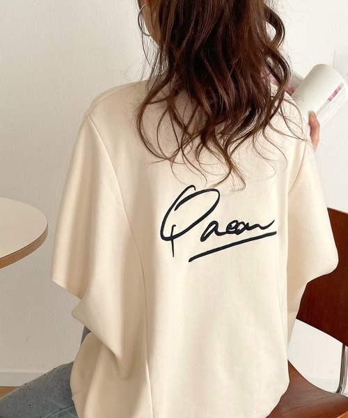 classicalelf(クラシカルエルフ)の「ゆるっとシルエットで、今っぽ抜け感スタイル。バック刺繍裏毛プルオーバー(Tシャツ/カットソー・レディース・杢グレー/アイボリー/チャコール/ネイビー/オートミール・LARGE/MEDIUM/SMALL/X-LARGE)」の7枚目の写真