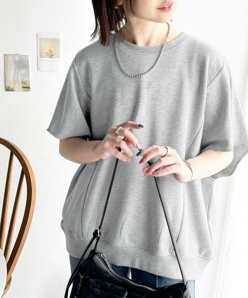 classicalelf(クラシカルエルフ)の「ゆるっとシルエットで、今っぽ抜け感スタイル。バック刺繍裏毛プルオーバー(Tシャツ/カットソー・レディース・杢グレー/アイボリー/チャコール/ネイビー/オートミール・LARGE/MEDIUM/SMALL/X-LARGE)」の16枚目の写真