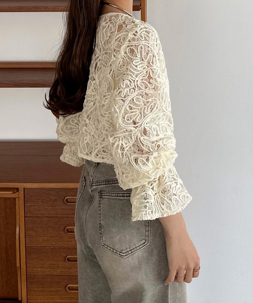 callautia（カラウティア）の「前後2wayシアーレースブラウス（シャツ/ブラウス・レディース・ブラック/アイボリー・SMALL/LARGE/MEDIUM）」の8枚目の写真