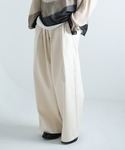 Aphlotus(アプロタス)の「パンツ(チノパンツ)」