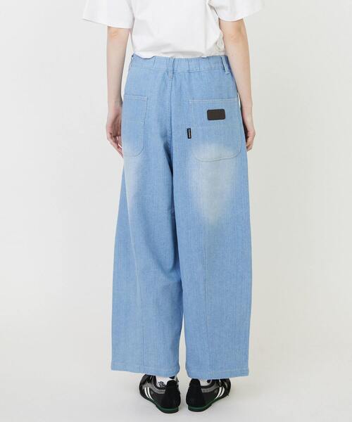 FRAPBOIS（フラボア）の「モーメントデニム デニムパンツ（デニムパンツ・レディース・ネイビー/サックスブルー・0/3/1/2）」の4枚目の写真