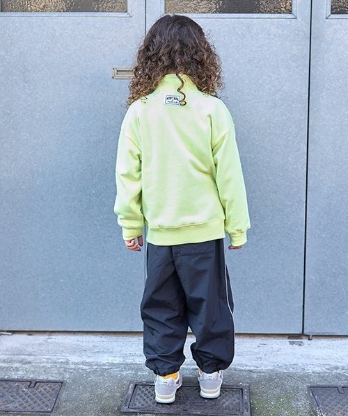 b・ROOM（ビールーム）の「フルジップスウェット（パーカー・キッズ・オートミール/ブラック/レモンイエロー/バイオレット/ターコイズブルー/トップグレー・150cm/120cm/100cm/130cm/140cm/110cm）」の18枚目の写真
