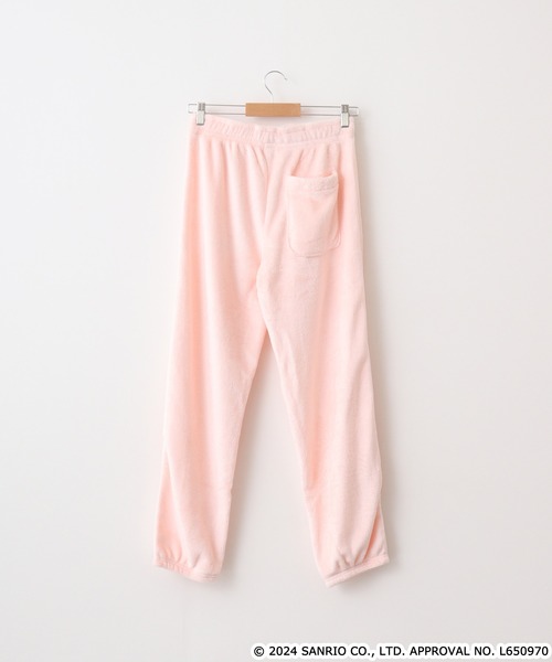 sanrio（サンリオ）の「サンリオキャラクターズ ボアフリース刺繍上下セット（ルームウェア/パジャマ・レディース・ピンク系その他/ブラック/ブラック系その他/サックスブルー系/ホワイト系その他/グリーン系その他/ピンク系その他2/サックスブルー系1・M/L）」の21枚目の写真