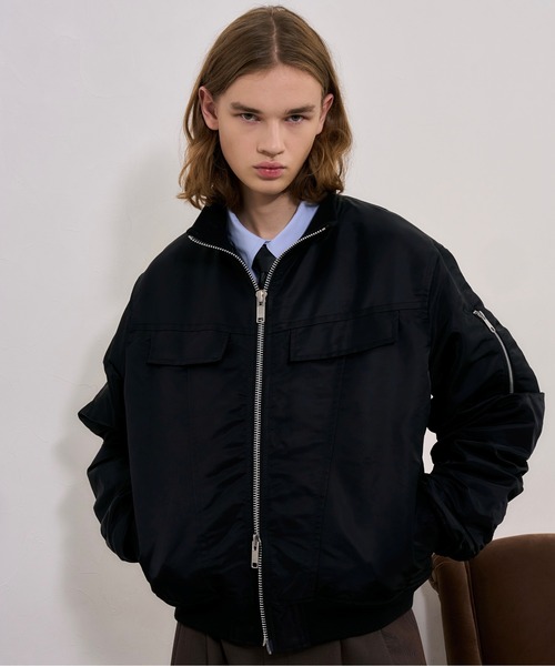 リングジャケット×ナノユニバース×ペッレモルビダ サファリジャケット ナイロン 休日スタイルがコンサバにキマる！「黒の4ポケアウター」6選 | MEN'S